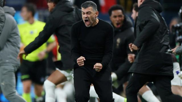 足球赛事-沈天浩：拨乱反正率队夺冠，孔塞桑做对了什么？